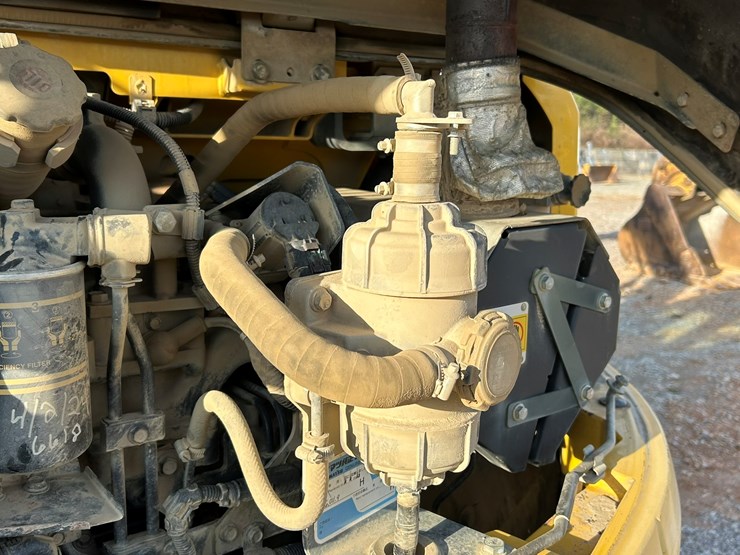 2017-komatsu-pc88mr-10-image-38