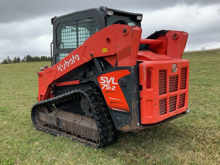 #250-•-2020-kubota-slv75-2-skid-steer-image-3