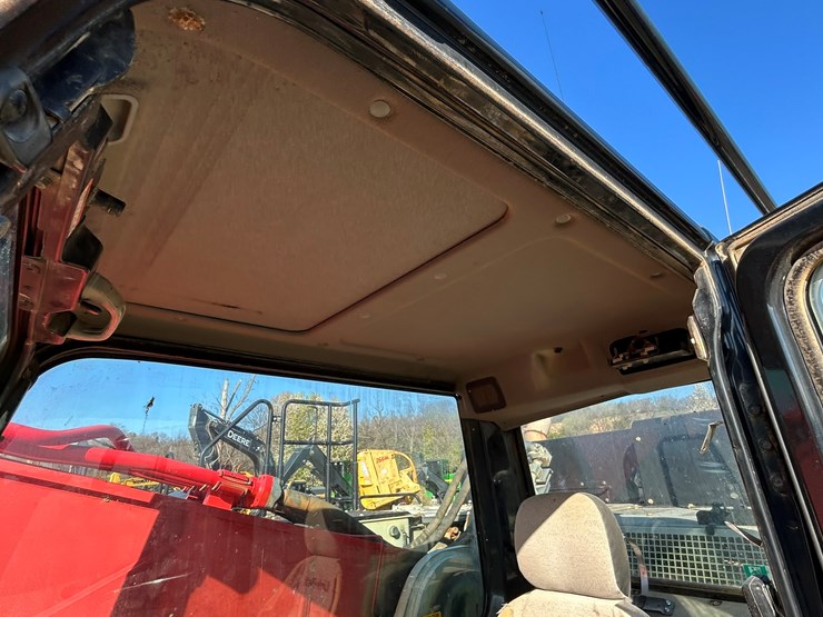 2017-link-belt-700-x2-image-68