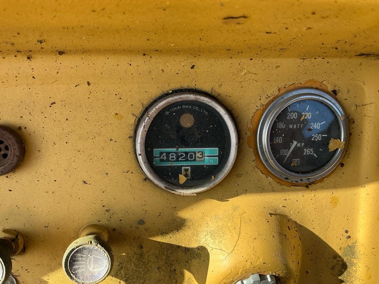 #350-•-1978-komatsu-d31-16-dozer-image-18