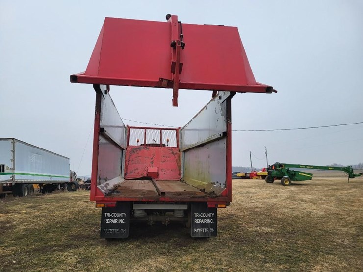 silage-wagon-image-4