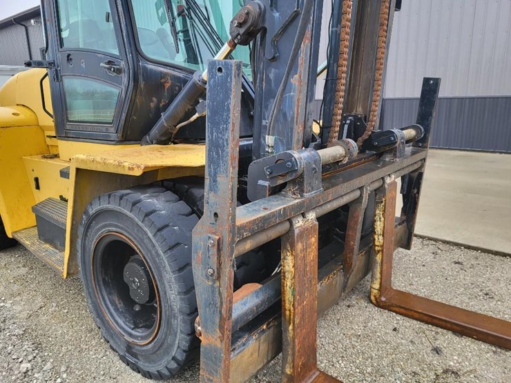 2012-yale-forklift-image-42