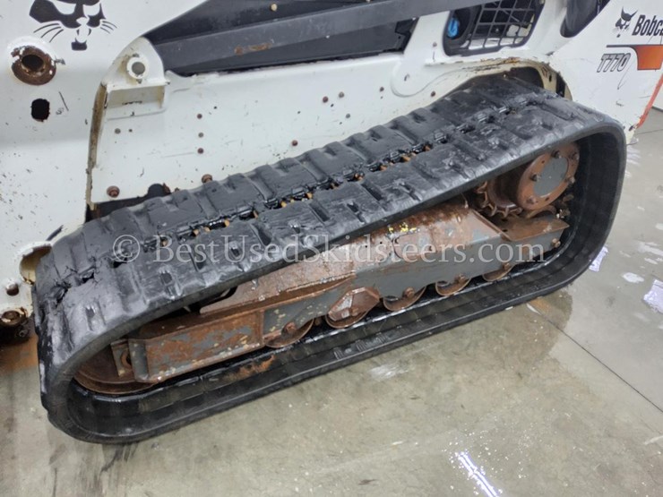 2017-bobcat-t770-image-10
