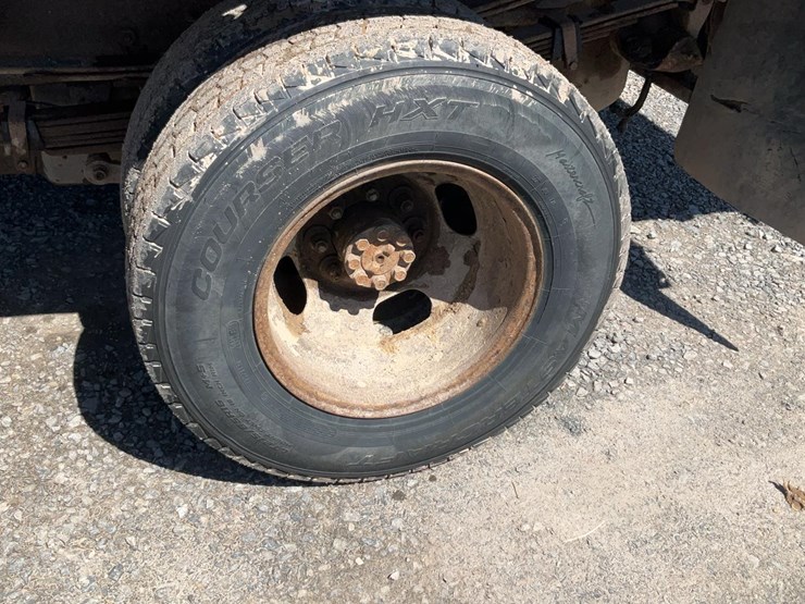 #501-•-2006-gmc-dump-truck-image-23