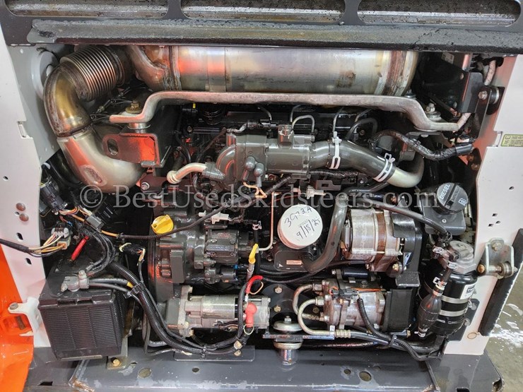 2019-bobcat-s770-image-25