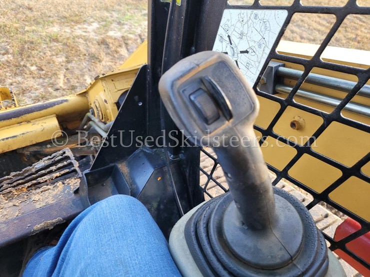 2008-caterpillar-277c-image-19