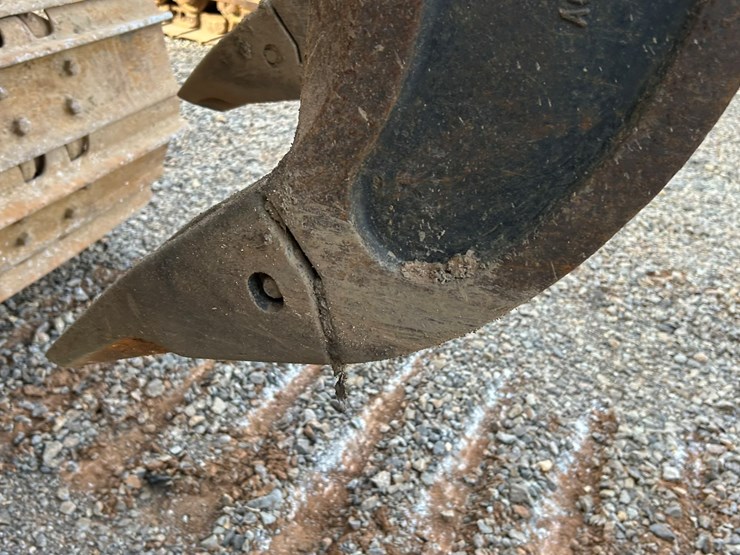 2015-caterpillar-d6t-lgp-image-49