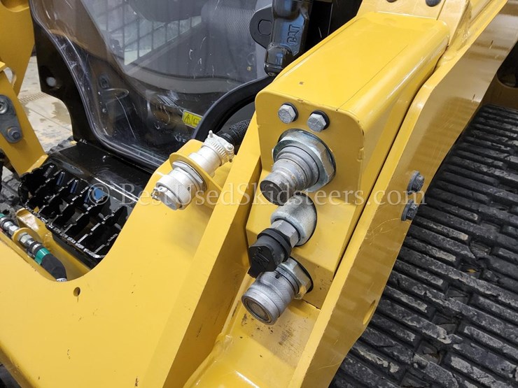 2024-caterpillar-259d3-image-29