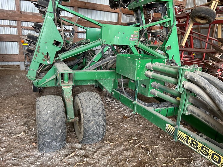 john-deere-1900-image-66