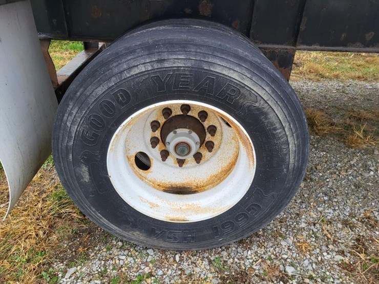 transcraft-eagle-superbeam-aluminum-tandem-axle-flatbed-semi-trailer-image-29