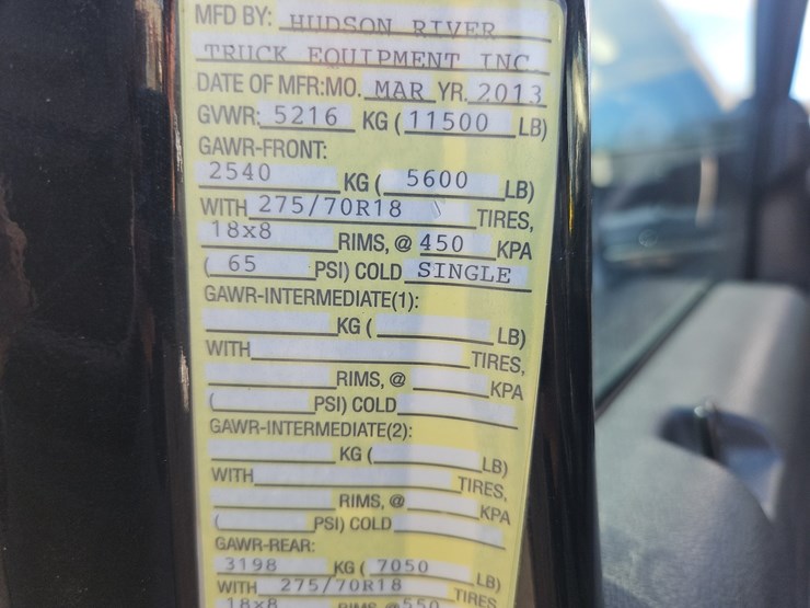 2013-ford-f350-xlt-image-27