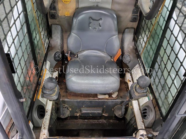 2005-bobcat-t190-image-21
