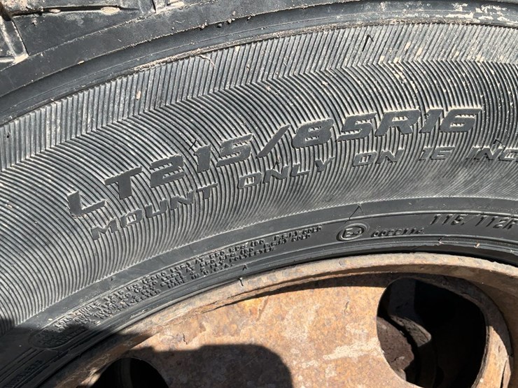 #501-•-2006-gmc-dump-truck-image-18