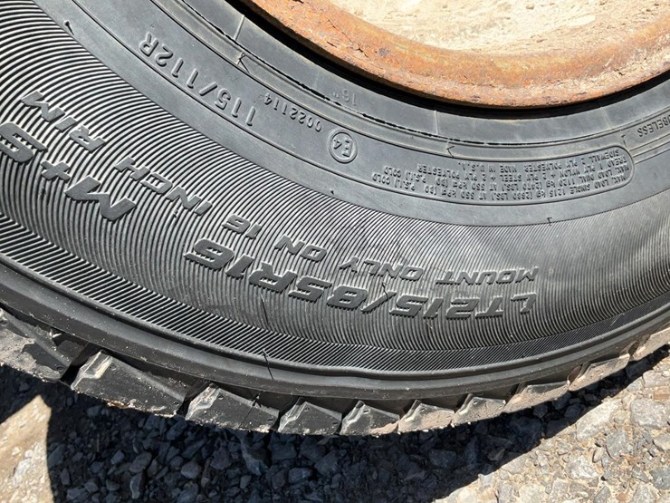 #501-•-2006-gmc-dump-truck-image-24