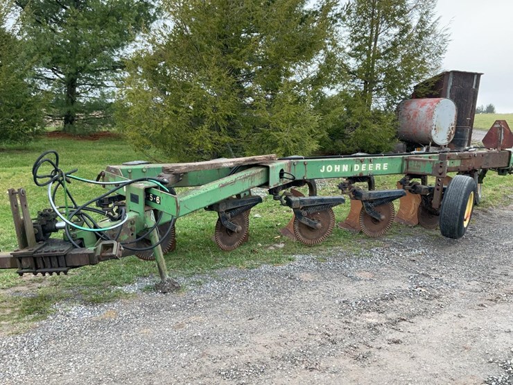 john-deere-6-image-2