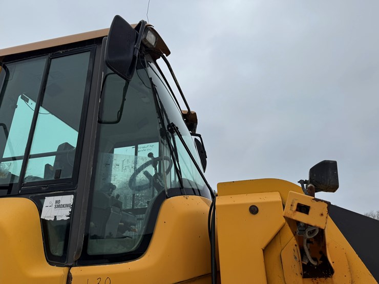 2007-volvo-l120f-image-23