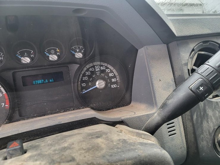 2015-ford-f250-xl-image-46