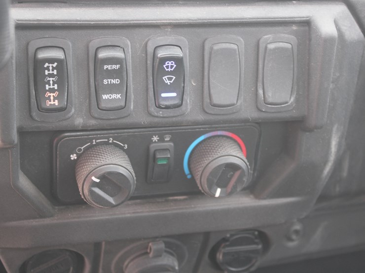 2024-polaris-ranger-image-29