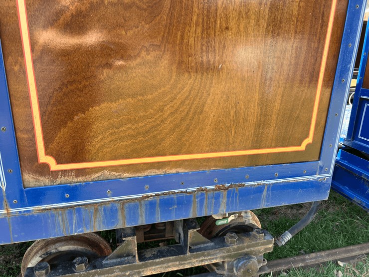 frick-steam-locomotive-with-track-image-225