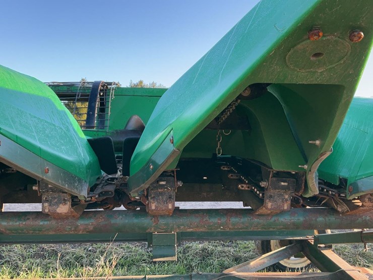 #720-•-john-deere-combine-corn-head-and-cart-image-12
