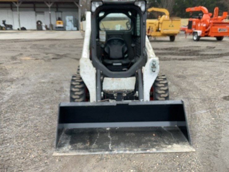 2019-bobcat-s570-image-6