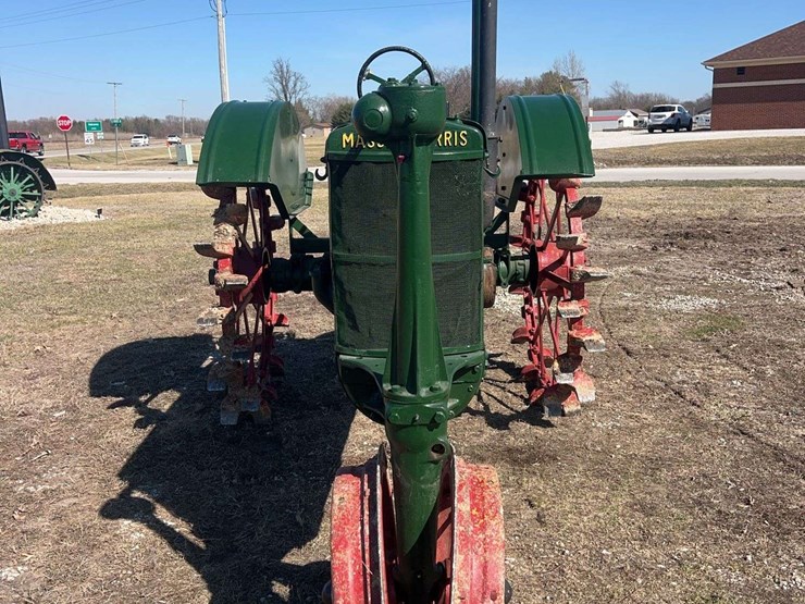 massey-harris-challenger-image-2