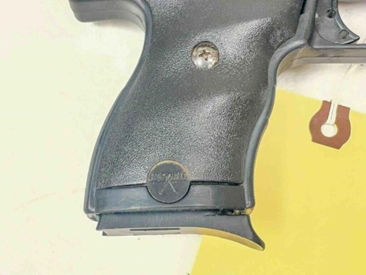 hi-point-pistol-image-12