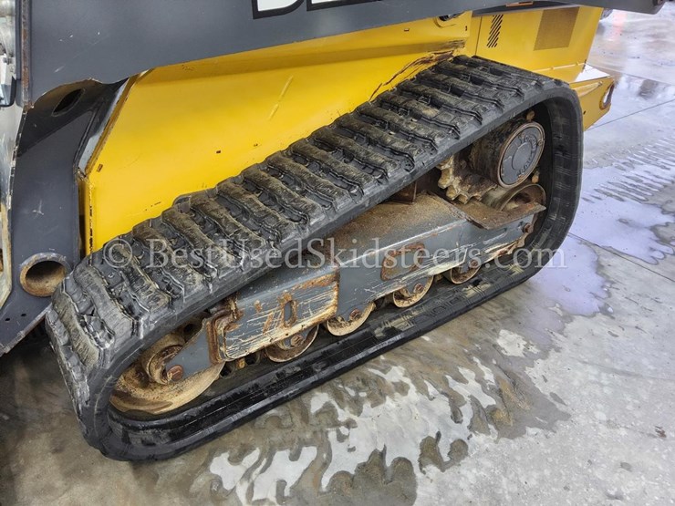2019-deere-325g-image-27