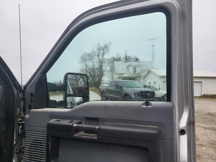 2015-ford-f250-xl-image-49