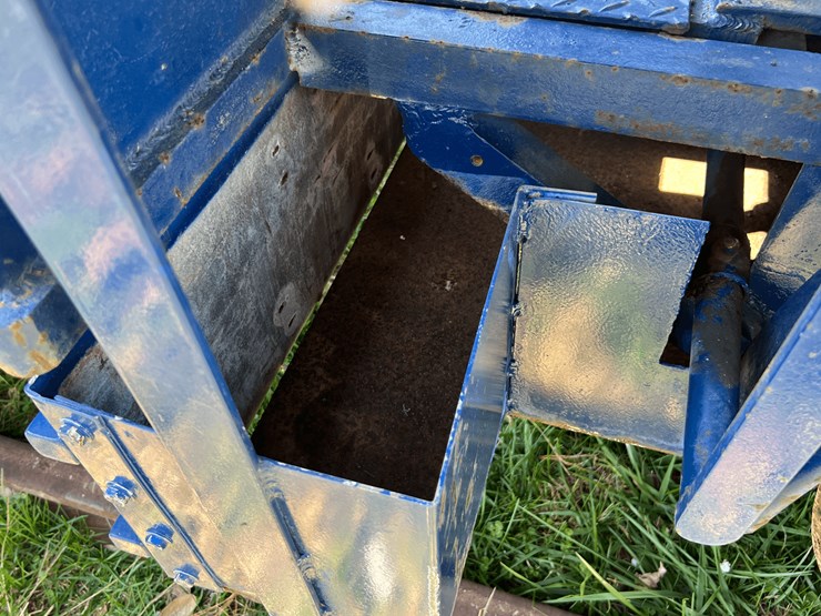 frick-steam-locomotive-with-track-image-53