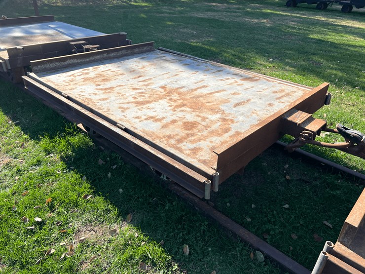 set-of-3-flat-cars-image-26