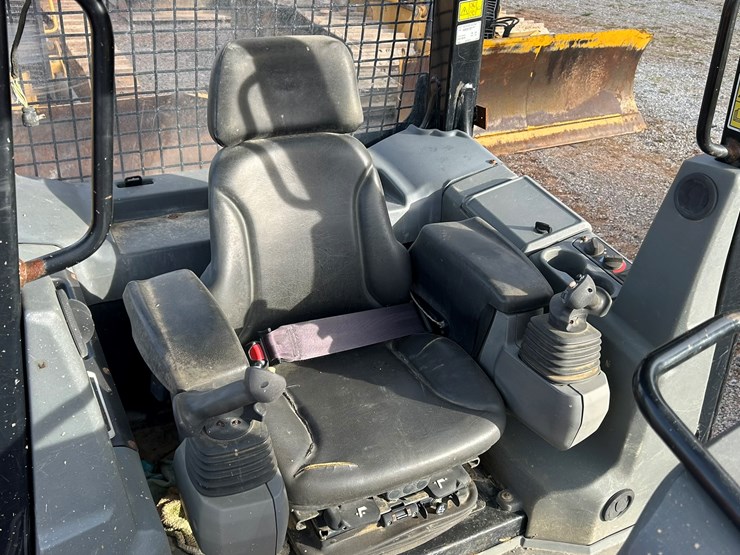 2015-caterpillar-d5k-image-43