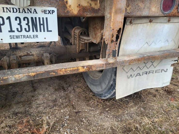 1996-warren-tandem-axle-feed-semi-trailer-image-29
