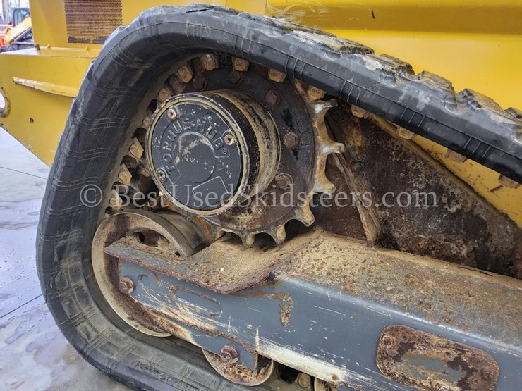 2019-deere-325g-image-21