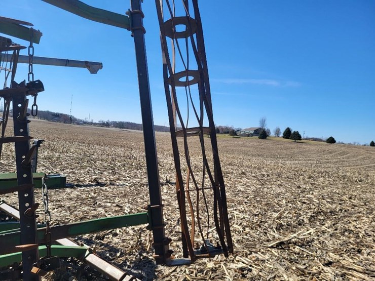 great-plains-2200tt-image-39