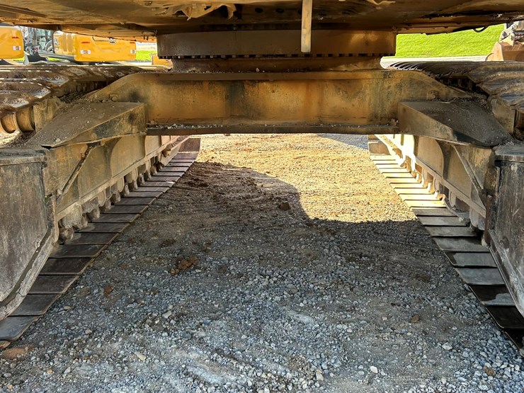 2017-link-belt-700-x2-image-83