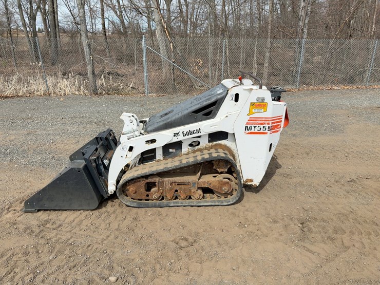 2013-bobcat-mt55-image-2