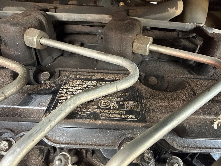 bobcat-t630-image-30