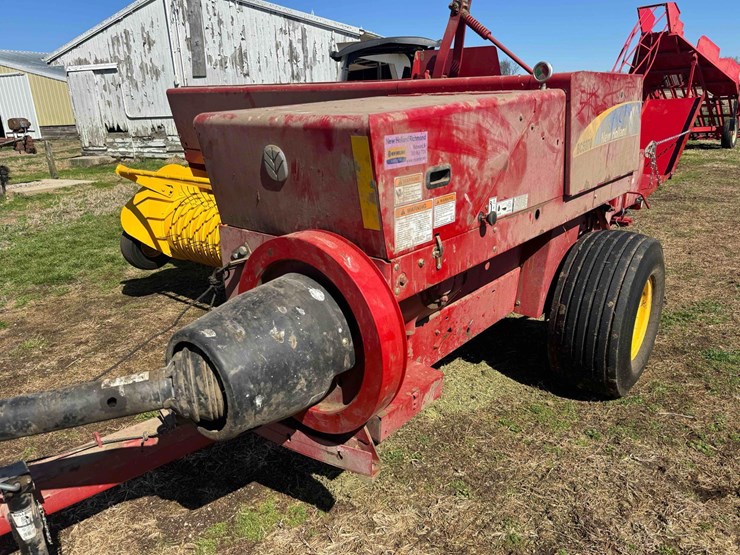 new-holland-bc5070-image-19