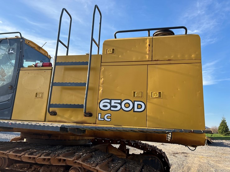 2006-deere-650d-lc-image-28