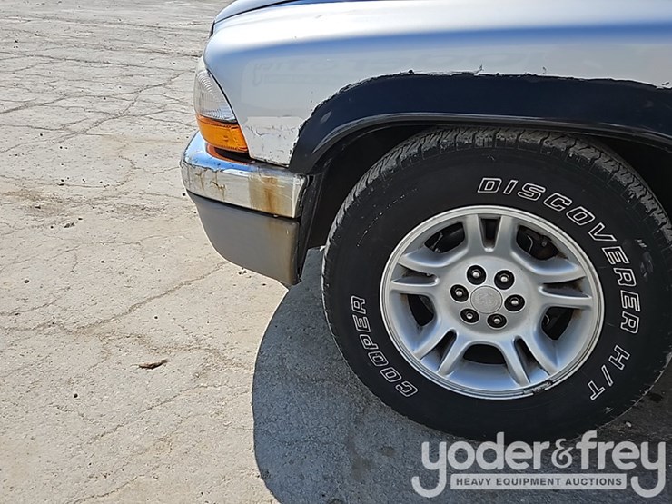 2001-dodge-dakota-sport-image-14