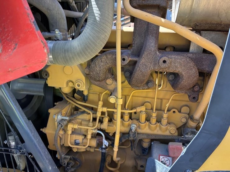 2017-deere-210lep-image-28