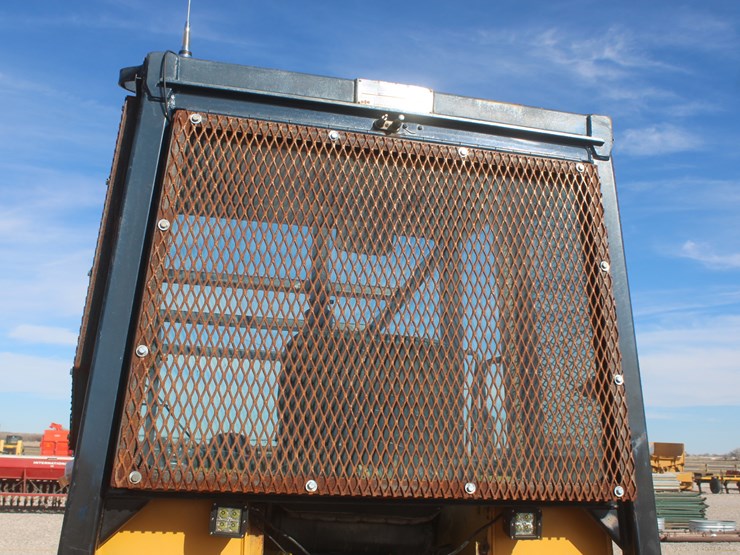 1990-komatsu-d37e-image-33