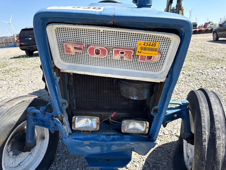 ford-4000-image-14