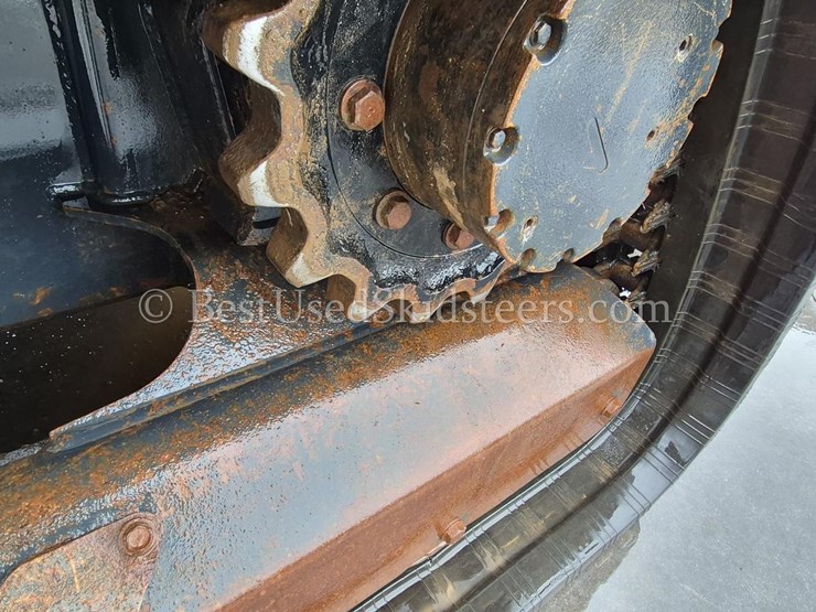 2021-kubota-svl95-2-skid-steer-loader-image-18