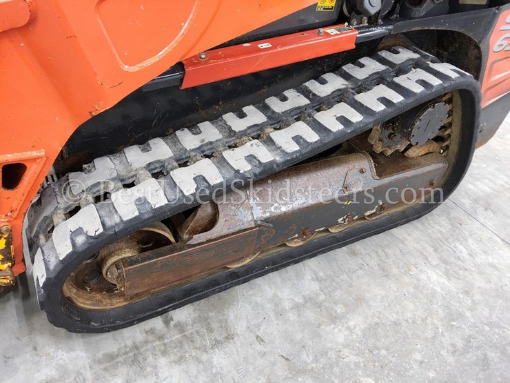 2020-kubota-svl65-2-image-12