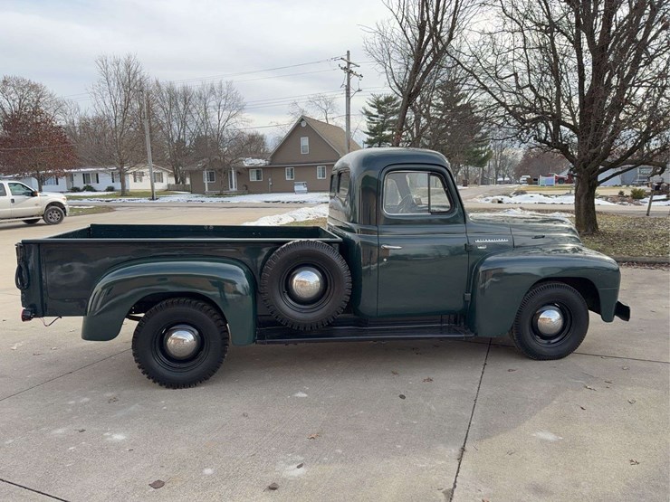 1951-international-l-112-image-6