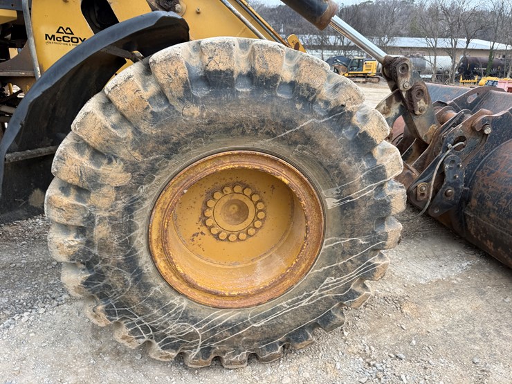 2005-caterpillar-930g-image-84