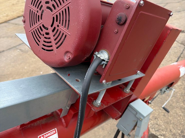 sudenga-8”-x-31ft-auger-image-16