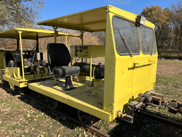 fairmont-rail-car-image-90